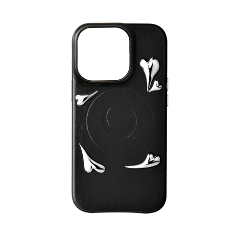 iPhone 15 Pro-Hülle aus schwarzem Leder mit Herznieten