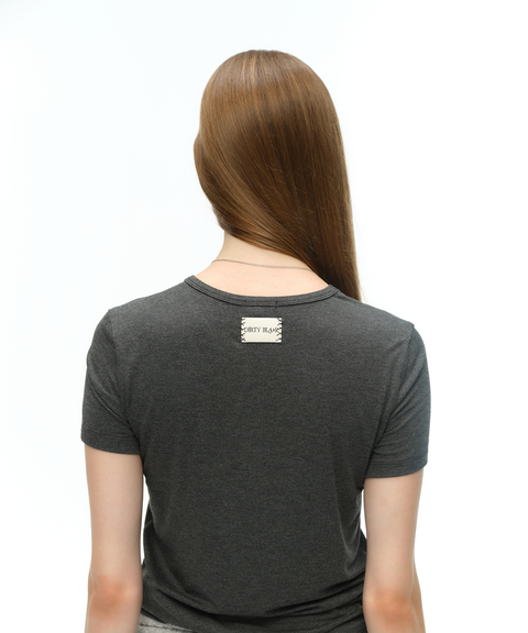 Slim-Fit Baby-Crop-T-Shirt in Schwarz mit Obsidian-Logo