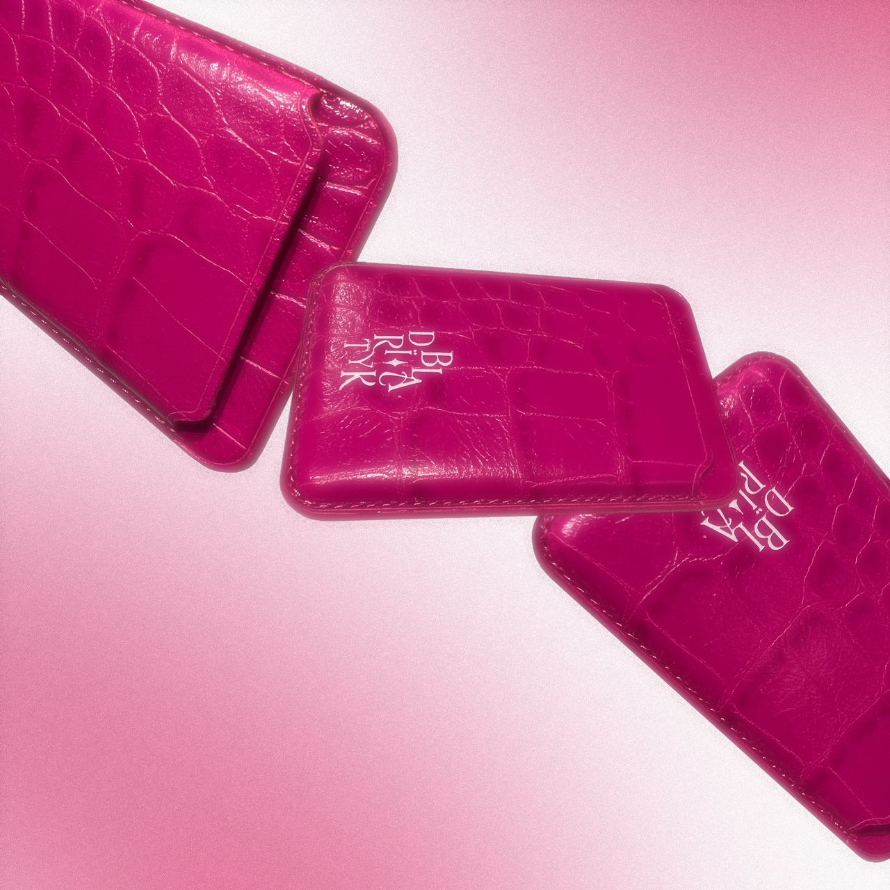MagSafe 粉紅色 皮革卡包